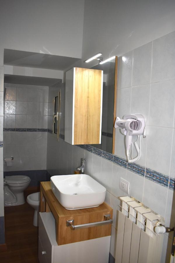 Casa Vacanze Oikia - Room Orchidea Neapol Zewnętrze zdjęcie